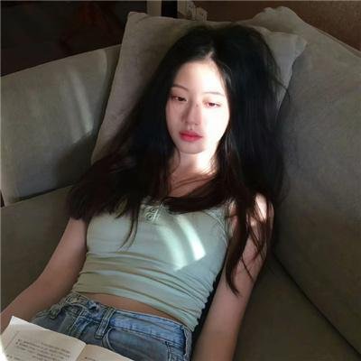 左轮手枪莉莉
